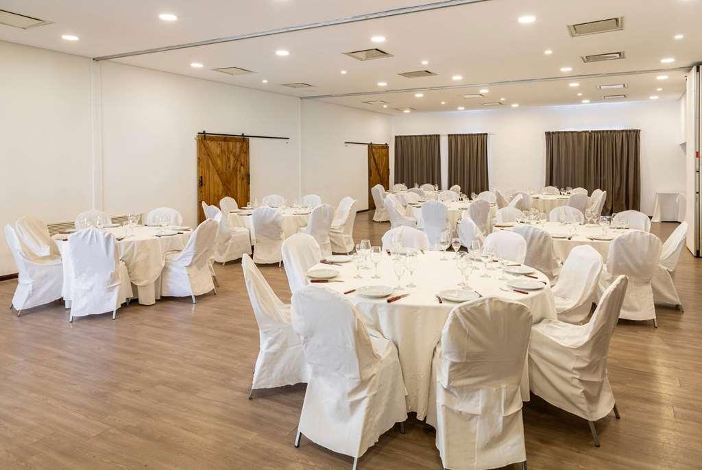 Wyndham Garden Lujan Hotel Съоръжения снимка